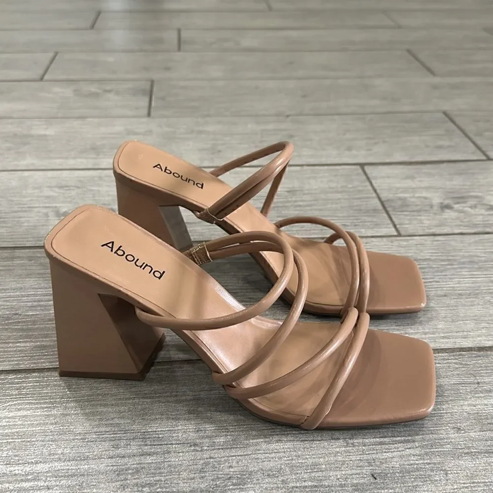 Abound Austyn Strappy Sandal (Women) New!